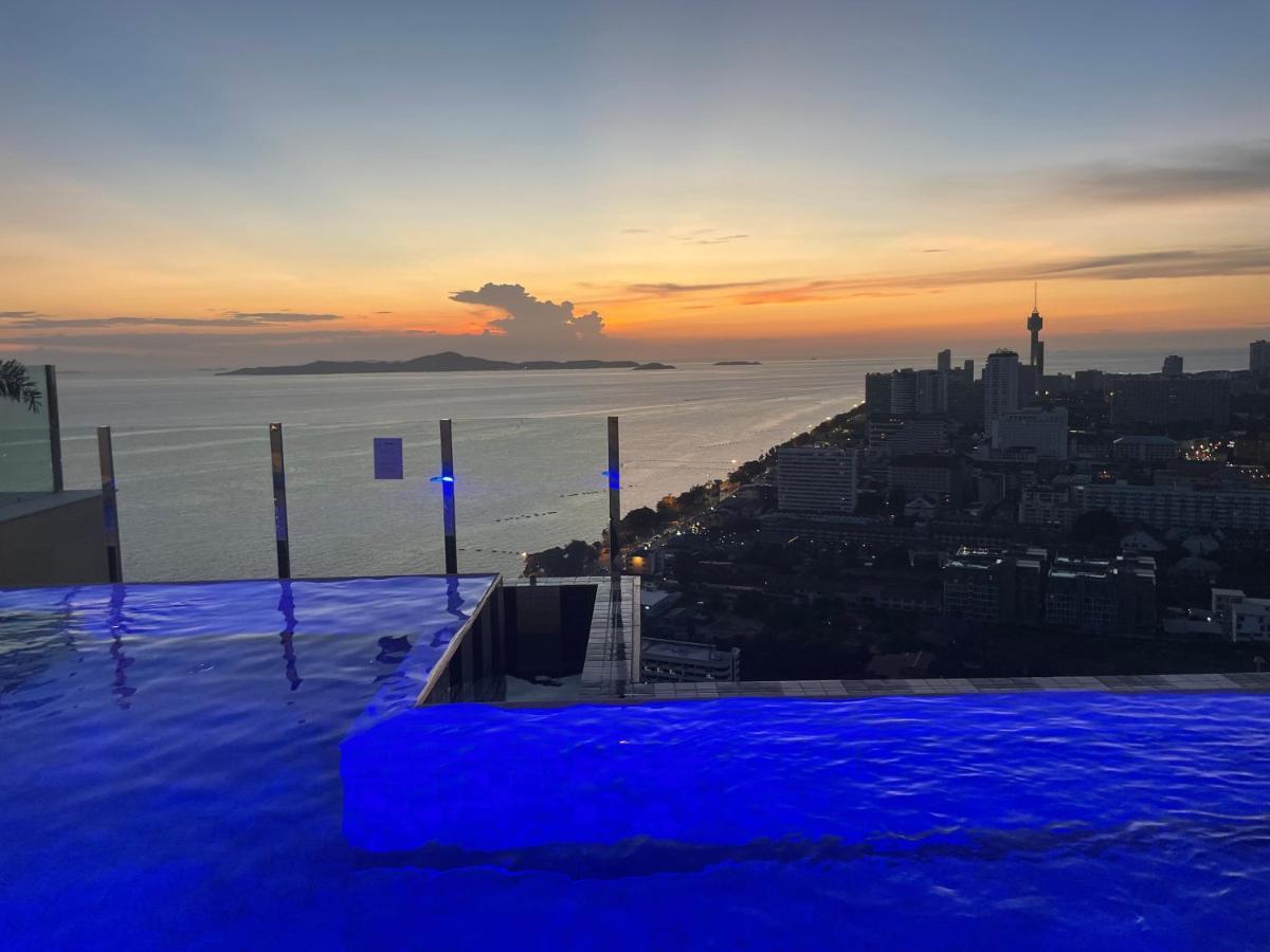 Copacabana Jomtien Beach High Floor Esterno foto