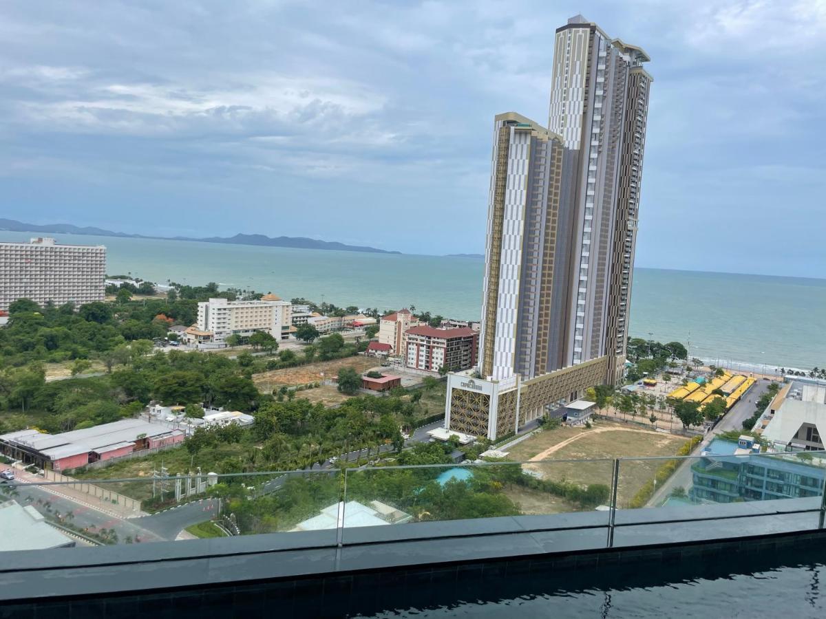 Copacabana Jomtien Beach High Floor Esterno foto