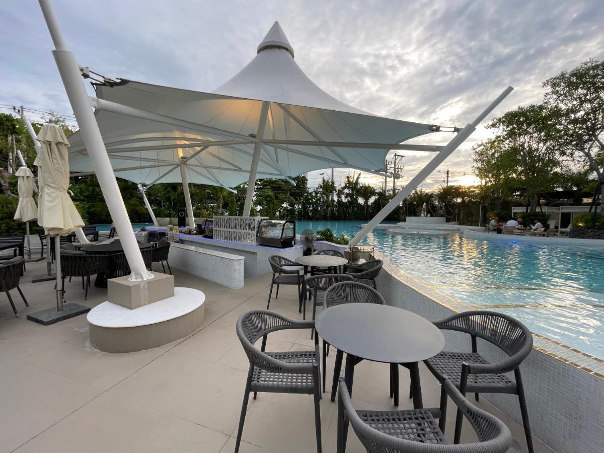 Copacabana Jomtien Beach High Floor Esterno foto
