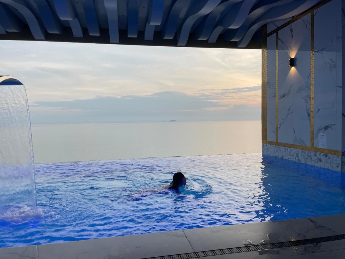 Copacabana Jomtien Beach High Floor Esterno foto
